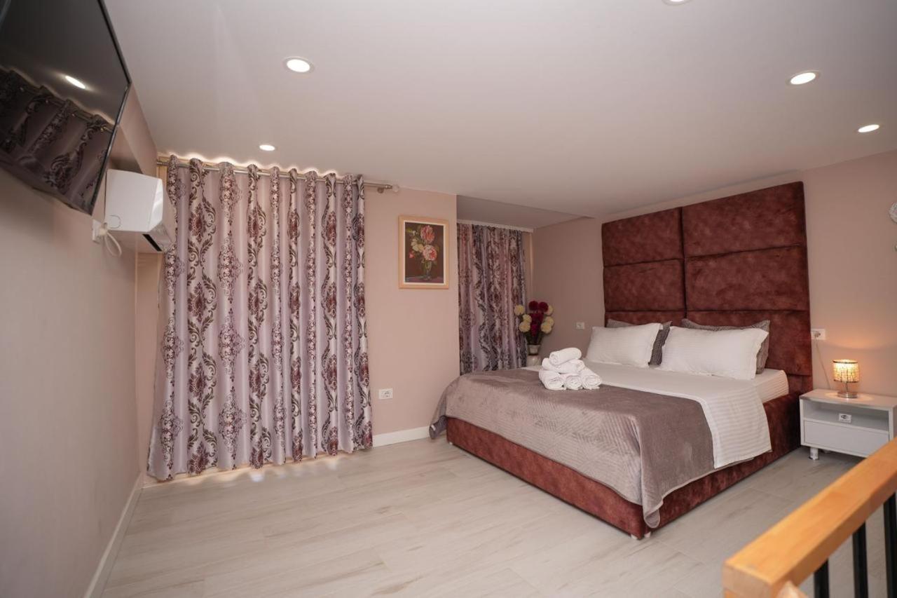 Hotel Kojku Дуррес Екстер'єр фото