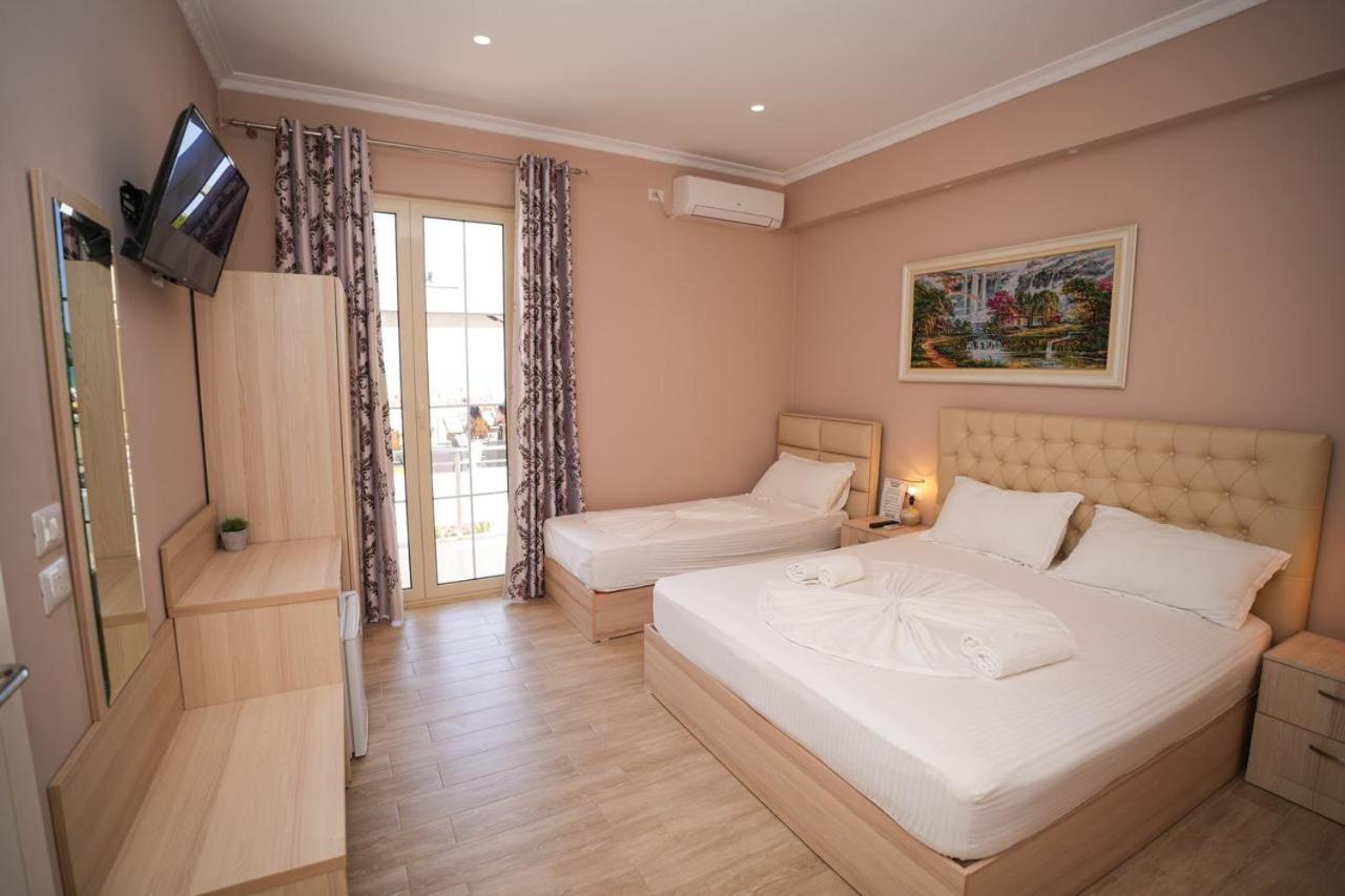 Hotel Kojku Дуррес Екстер'єр фото