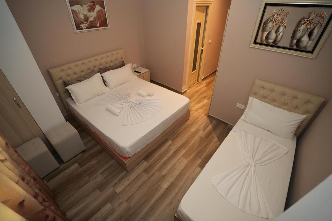 Hotel Kojku Дуррес Екстер'єр фото